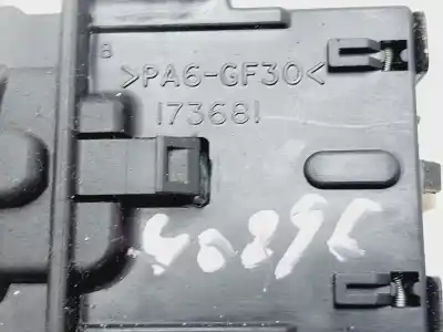 Second-hand car spare part headlights switch for toyota corolla (e12) 2.0 d-4d linea luna berlina oem iam references 8414002190  