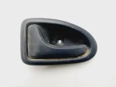 Автозапчастина б/у ліва передня внутрішня ручка для RENAULT CLIO II FASE II (B/CB0) Base Authentique 65 CV / 48 KW Посилання на OEM IAM 8200028994  