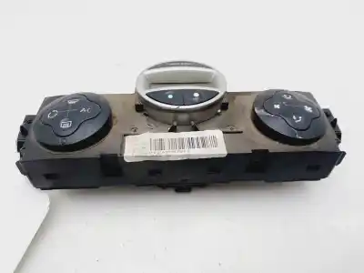Peça sobressalente para automóvel em segunda mão comando de sofagem (chauffage / ar condicionado) por renault scenic ii dynamique 131 cv / 96 kw referências oem iam 8200501465