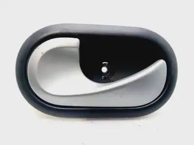 Peça sobressalente para automóvel em segunda mão puxador interior traseiro esquerdo por renault clio iii confort dynamique referências oem iam 8200310579