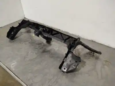 Second-hand car spare part front panel for renault clio iii confort dynamique oem iam references 8200290143  