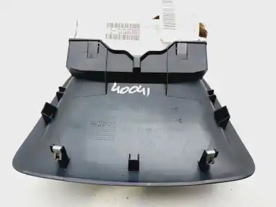 Second-hand car spare part multifunction display for renault clio iii confort dynamique oem iam references 8200307273c  