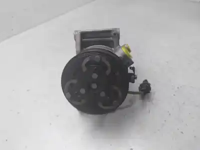 Peça sobressalente para automóvel em segunda mão COMPRESSOR DE AR CONDICIONADO A/A A/C por DACIA DUSTER II  Referências OEM IAM 926005689R  