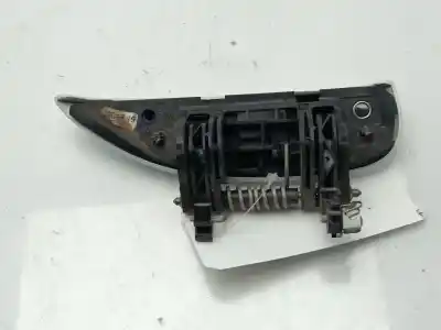 Second-hand car spare part exterior left front door handle for dacia duster ii prestige oem iam references 806070421r  