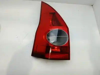 Автозапчасти б/у левый задний фонарь за renault megane ii familiar authentique confort 135 cv / 99 kw ссылки oem iam 8200142684  