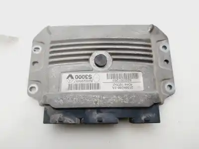 Second-hand car spare part ecu engine control for renault megane ii familiar authentique confort 135 cv / 99 kw oem iam references 8200321263  
