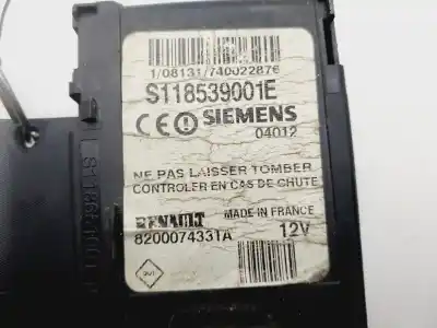 Автозапчастина б/у стартер для renault megane ii familiar authentique confort 135 cv / 99 kw посилання на oem iam 8200074331a  