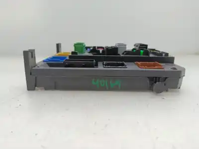 Second-hand car spare part fuse box unit for ds 5 design 181 cv / 133 kw oem iam references 9806687980  