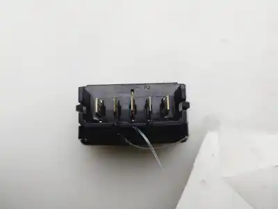Peça sobressalente para automóvel em segunda mão botão / interruptor elevador vidro dianteiro esquerdo por citroen saxo 1.5 diesel 42 referências oem iam 22681  