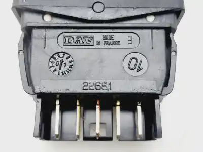 Peça sobressalente para automóvel em segunda mão botão / interruptor elevador vidro dianteiro esquerdo por citroen saxo 1.5 diesel 42 referências oem iam 22681  