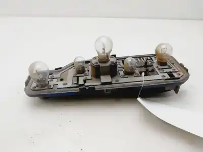 Pezzo di ricambio per auto di seconda mano portalampada per peugeot 307 break/sw (s2) sw 109 cv / 80 kw riferimenti oem iam 89026938  