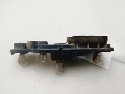 Pezzo di ricambio per auto di seconda mano portalampada per peugeot 307 break/sw (s2) sw 109 cv / 80 kw riferimenti oem iam 89026938  