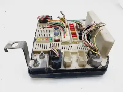 Peça sobressalente para automóvel em segunda mão caixa de fusíveis e relés por renault scenic ii dynamique 131 cv / 96 kw referências oem iam 8200481866j