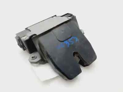 Peça sobressalente para automóvel em segunda mão Fechadura Do Mala por FORD FOCUS BERLINA (CAP) Ghia Referências OEM IAM 3M51R442A66CA  
