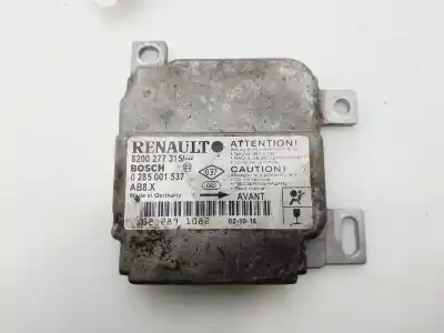 Pezzo di ricambio per auto di seconda mano  per RENAULT CLIO II FASE II (B/CB0)  Riferimenti OEM IAM 8200277315  