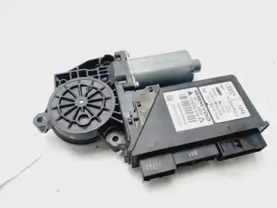 Автозапчасти б/у мотор стекла переднего правого за AUDI A4 B7 AVANT (8ED) 2.0 TDI ссылки OEM IAM 8E1959802G  