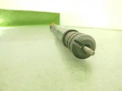 Pezzo di ricambio per auto di seconda mano ammortizzatore posteriore destro per dacia duster ii prestige riferimenti oem iam 562106321r  