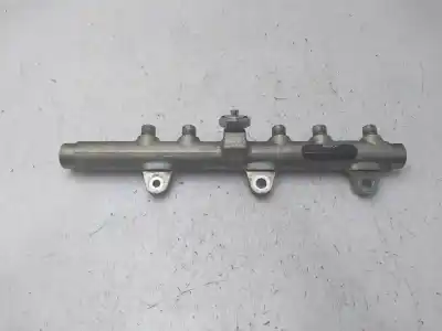 Pezzo di ricambio per auto di seconda mano rampa iniettori per fiat bravo (182) jtd 105 / 100 sx riferimenti oem iam 0445214016