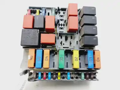 Pezzo di ricambio per auto di seconda mano SCATOLA RELÈ/FUSIBILI per PEUGEOT BIPPER  Riferimenti OEM IAM 51905216  