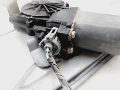 Second-hand car spare part passenger side right window regulator for renault grand modus authentique oem iam references 8200748375  