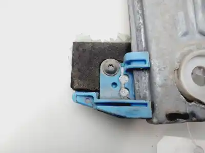 Second-hand car spare part driver left window regulator for renault grand modus authentique oem iam references 8200748377  