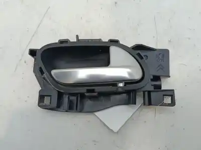 Peça sobressalente para automóvel em segunda mão puxador interior dianteiro direito por peugeot 208 style referências oem iam 96555516vv