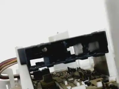 Peça sobressalente para automóvel em segunda mão LUZ INTERIOR por OPEL ZAFIRA B  Referências OEM IAM 13170644  