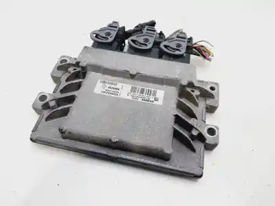 Second-hand car spare part ecu engine control for renault clio iii confort dynamique oem iam references 8200522357  