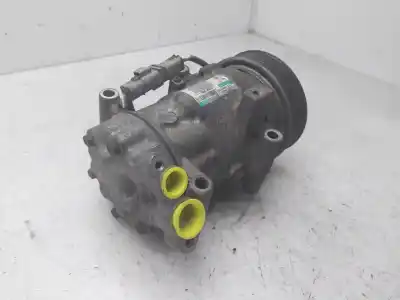 Peça sobressalente para automóvel em segunda mão compressor de ar condicionado a/a a/c por renault clio iii confort dynamique referências oem iam 8200819568