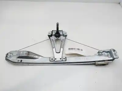 Peça sobressalente para automóvel em segunda mão elevador de vidros traseiro direito por renault clio iii confort dynamique referências oem iam 8200291153
