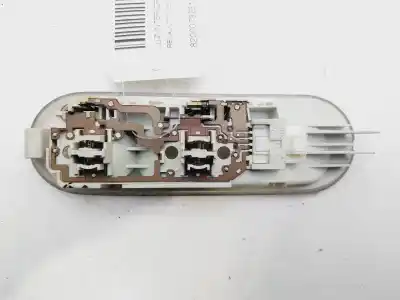 Peça sobressalente para automóvel em segunda mão luz interior por renault clio iii confort dynamique referências oem iam 8200073231  