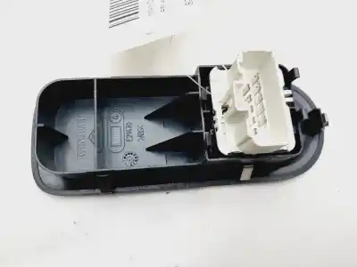 Peça sobressalente para automóvel em segunda mão botão / interruptor elevador vidro dianteiro esquerdo por renault clio iii confort dynamique referências oem iam 8200356519