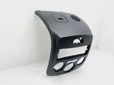 Pezzo di ricambio per auto di seconda mano console centrale per renault clio iii confort dynamique riferimenti oem iam 8200407765  