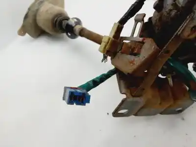 Second-hand car spare part Steering Column for RENAULT CLIO II FASE II (B/CB0) Base Authentique 65 CV / 48 KW OEM IAM references 8200091805  