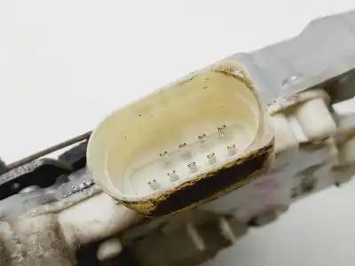 Peça sobressalente para automóvel em segunda mão fechadura da porta dianteira esquerda por seat leon (1p1) 2.0 tdi 16v referências oem iam 1p1837015