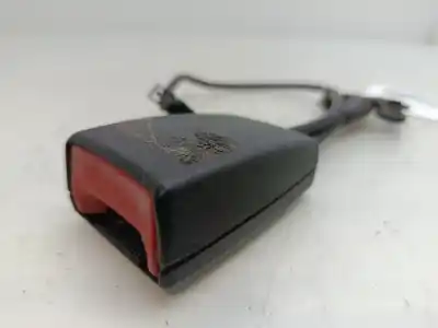 İkinci el araba yedek parçası Sol ön Kemer Kanca için AUDI A6 BERLINA (4F2) 3.0 TDI Quattro (165kW) OEM IAM referansları 8E0857755D  