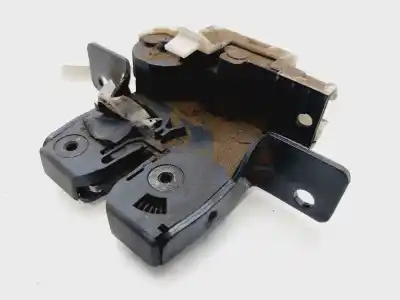 Second-hand car spare part trunk lock for renault clio iii confort dynamique oem iam references 8200076240e  