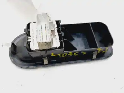 Peça sobressalente para automóvel em segunda mão botão / interruptor elevador vidro dianteiro esquerdo por renault clio iii confort dynamique referências oem iam 8200356519  