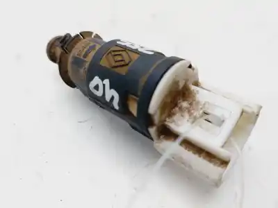 Second-hand car spare part switch for renault clio iii confort dynamique oem iam references 8200276361  
