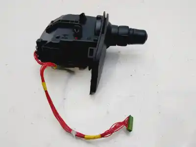 Second-hand car spare part headlights switch for renault clio iii confort dynamique oem iam references 7701057090  