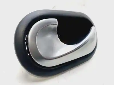 Second-hand car spare part interior left front handle for renault clio iii confort dynamique oem iam references 8200310579  
