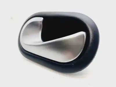 Second-hand car spare part interior left rear handle for renault clio iii confort dynamique oem iam references 8200310579  