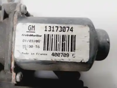 Second-hand car spare part passenger side right window regulator for opel corsa c essentia oem iam references 13222282  