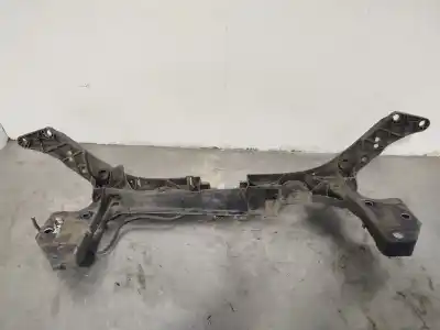 Second-hand car spare part front panel for renault clio iii confort dynamique oem iam references 8200290143  