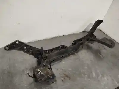 Second-hand car spare part front panel for renault clio iii confort dynamique oem iam references 8200290143  