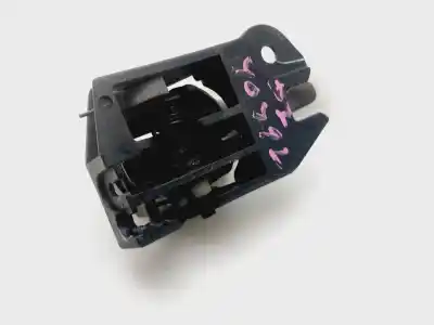 Second-hand car spare part interior left front handle for toyota corolla (e15) luna oem iam references 6920612220b4  