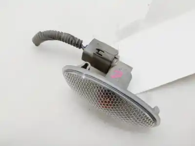 Second-hand car spare part right side light for toyota corolla (e15) luna oem iam references 8173012240  