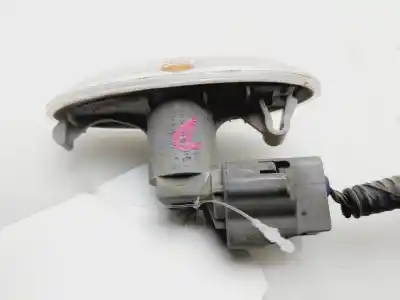 Second-hand car spare part right side light for toyota corolla (e15) luna oem iam references 8173012240  