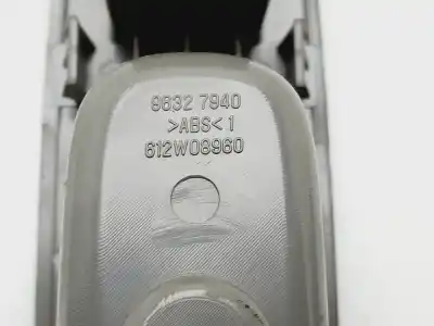 Pezzo di ricambio per auto di seconda mano comandi alzacristalli posteriore sinistro per daewoo evanda (klal) 2.0 riferimenti oem iam 96190777