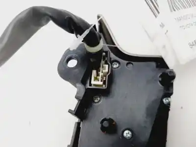 Peça sobressalente para automóvel em segunda mão comandos de alavanca por toyota corolla (e15) luna referências oem iam 8424712040  